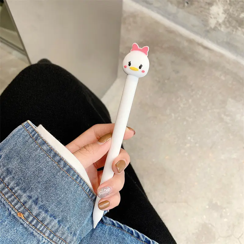 Apple Pencil with Mickey Design Protective Case - Image 2