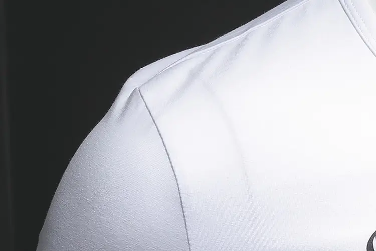 European Men's White Graphic T-Shirt Slim Fit Round Neck — feature 10