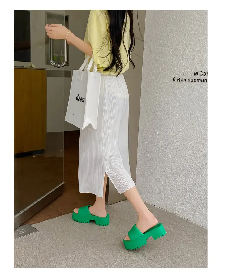 Thick-Soled Slippers for Women, European and American Style, Trendy High-End Eva Flat Large-Size Outdoor Soft-Soled One-Line Sandals, Comfortable for Women — feature 15