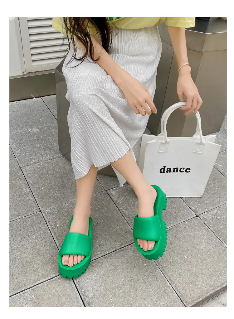 Thick-Soled Slippers for Women, European and American Style, Trendy High-End Eva Flat Large-Size Outdoor Soft-Soled One-Line Sandals, Comfortable for Women — feature 16