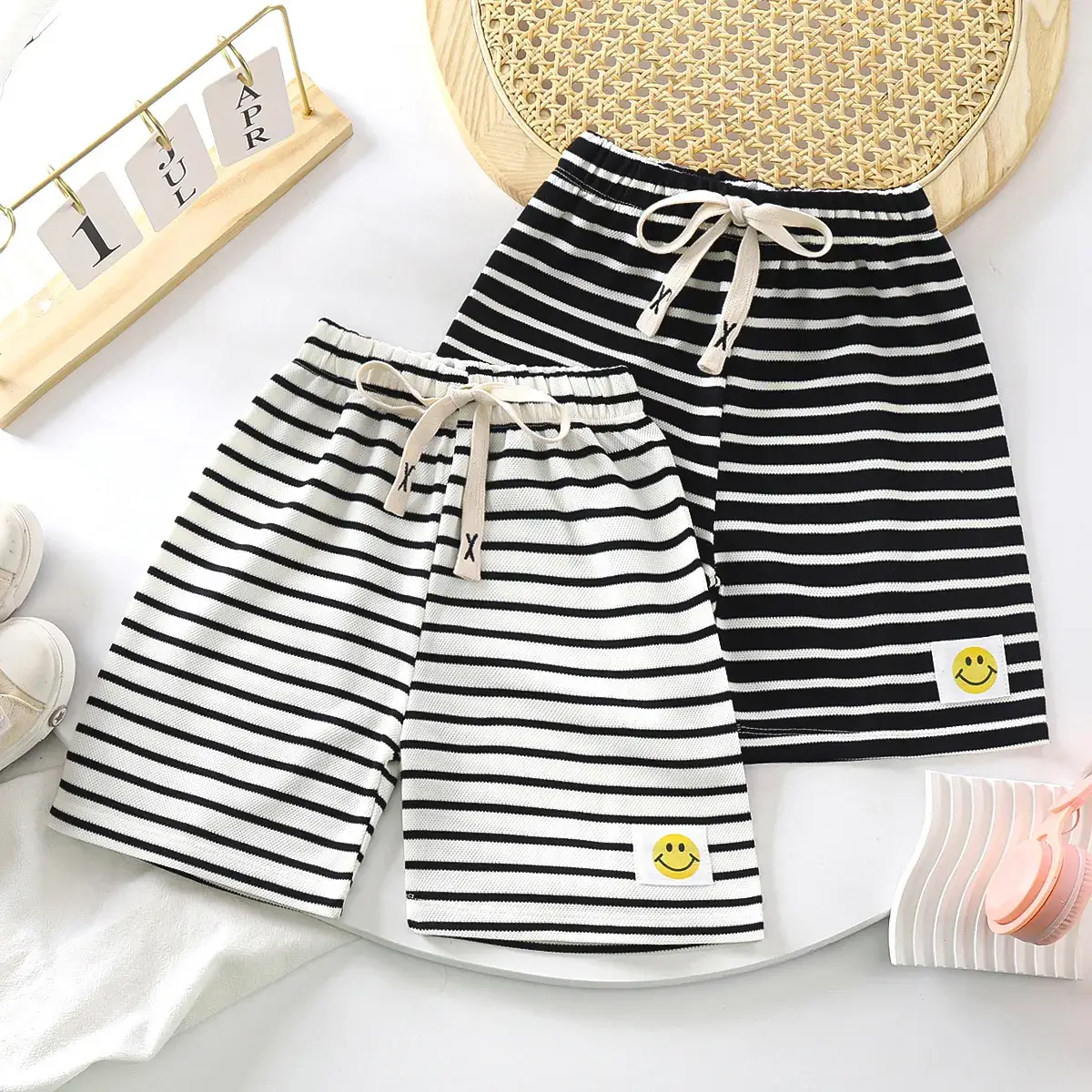 New Summer Striped Shorts for Boys Girls Large — feature 4