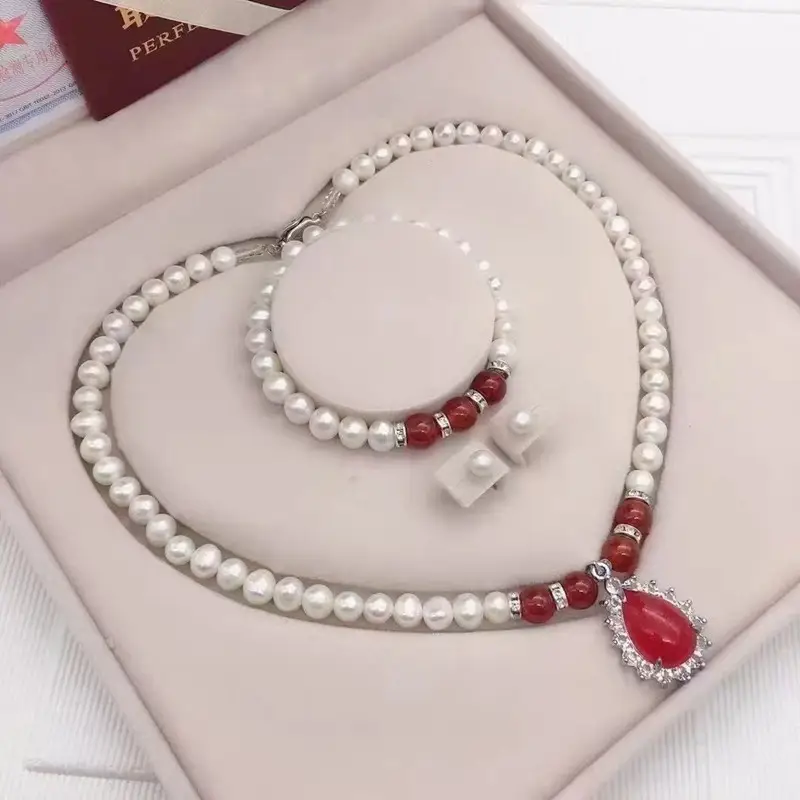 Pearl Necklace Set with Green Glare & Shell Beads - Image 13