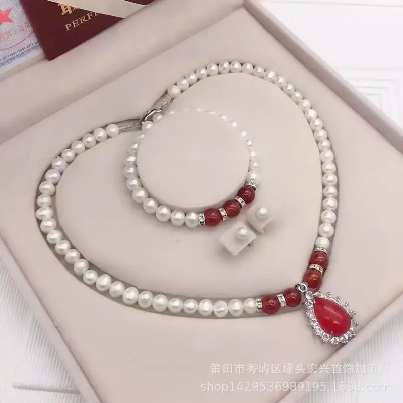 Pearl Necklace Set with Green Glare & Shell Beads - Image 5