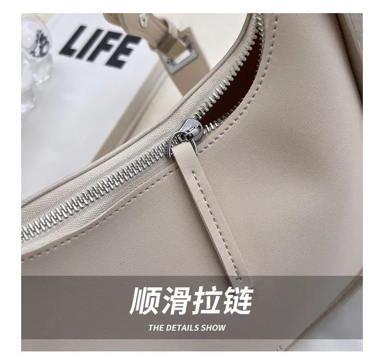 Small Shoulder Messenger Bag Brown Leather 2023 — feature 4