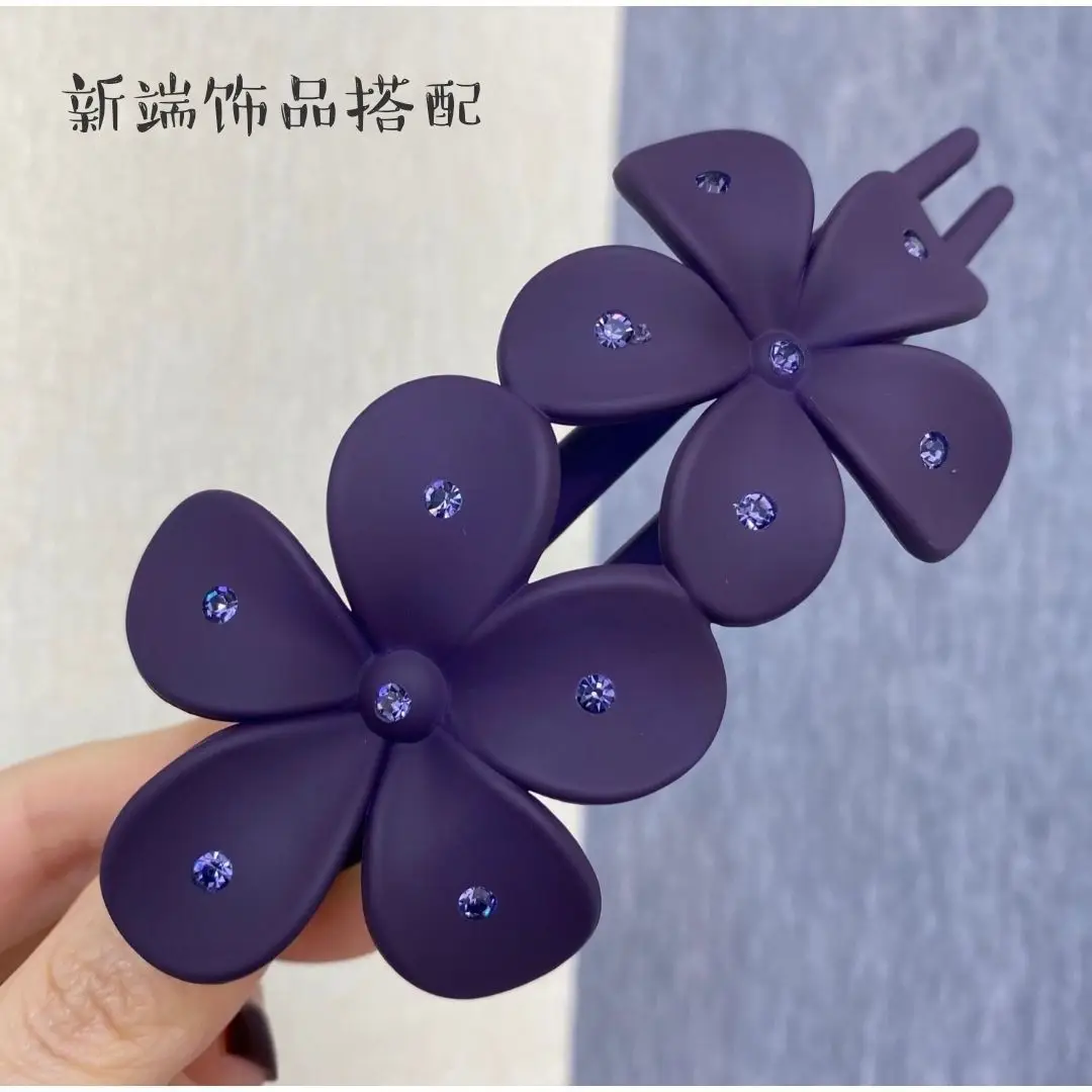Purple Rhinestone Butterfly Hairpin with Duckbill Clip — feature 5