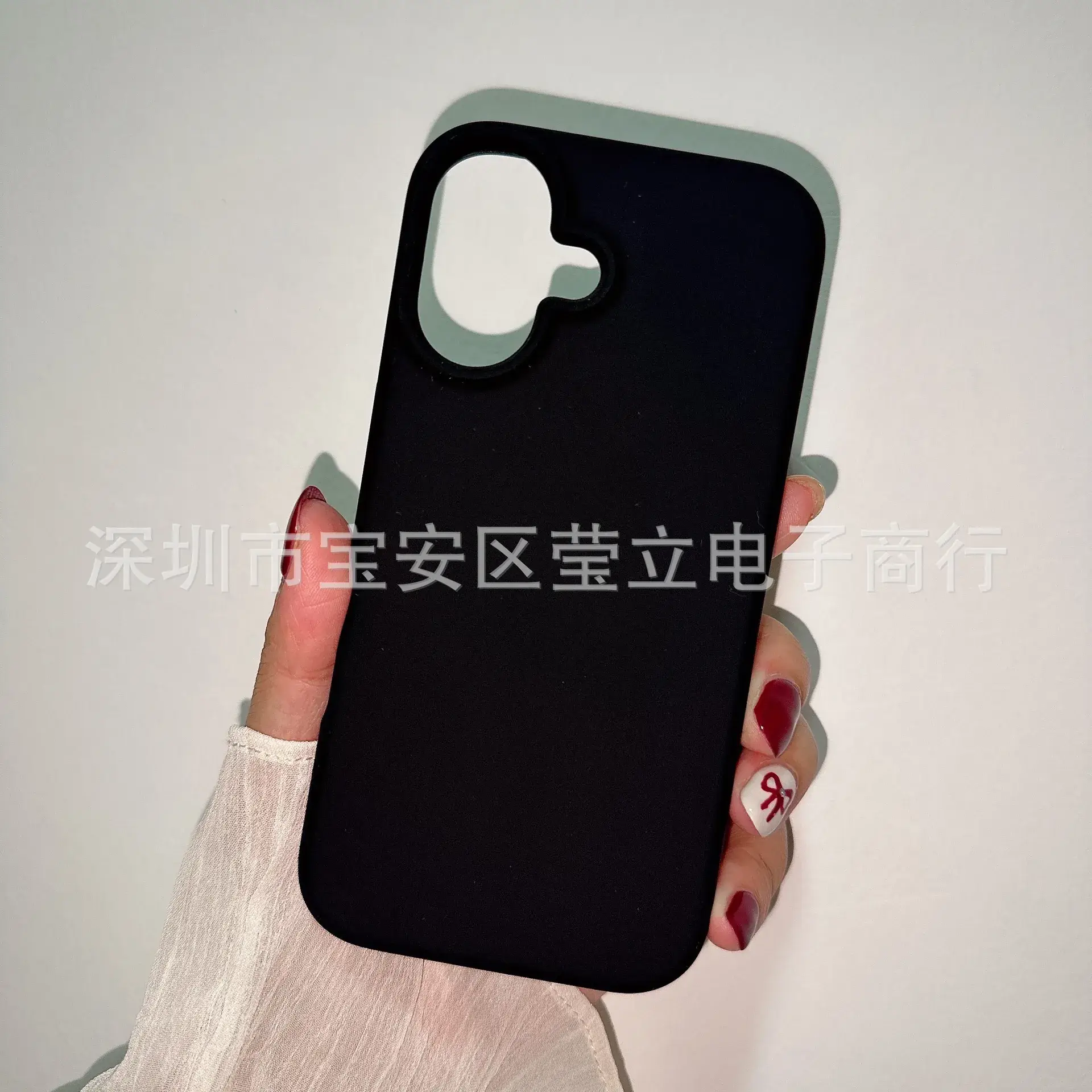 Liquid Silicone iPhone 16 Pro Case Anti-Fingerprint Camera Protection - Image 5