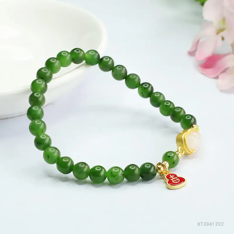 Green Jade Bracelet with Heart Pendant for Women — feature 8
