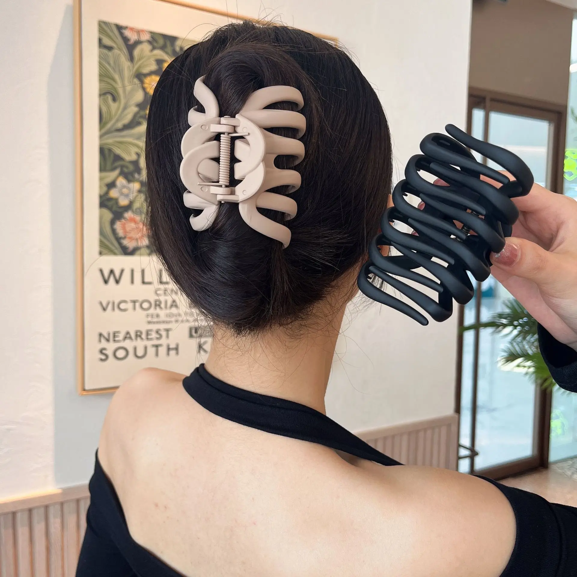 Elegant Retro Hairpin Clip for Women Large Universal Grab Clip - Image 5