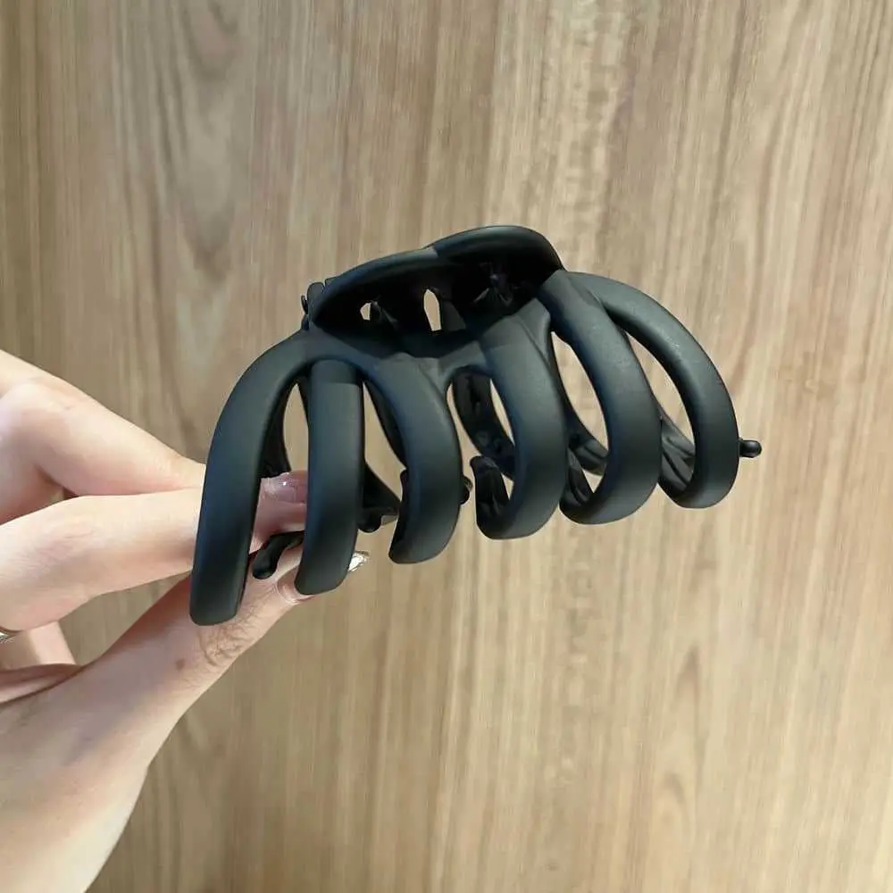 Elegant Retro Hairpin Clip for Women Large Universal Grab Clip - Image 2
