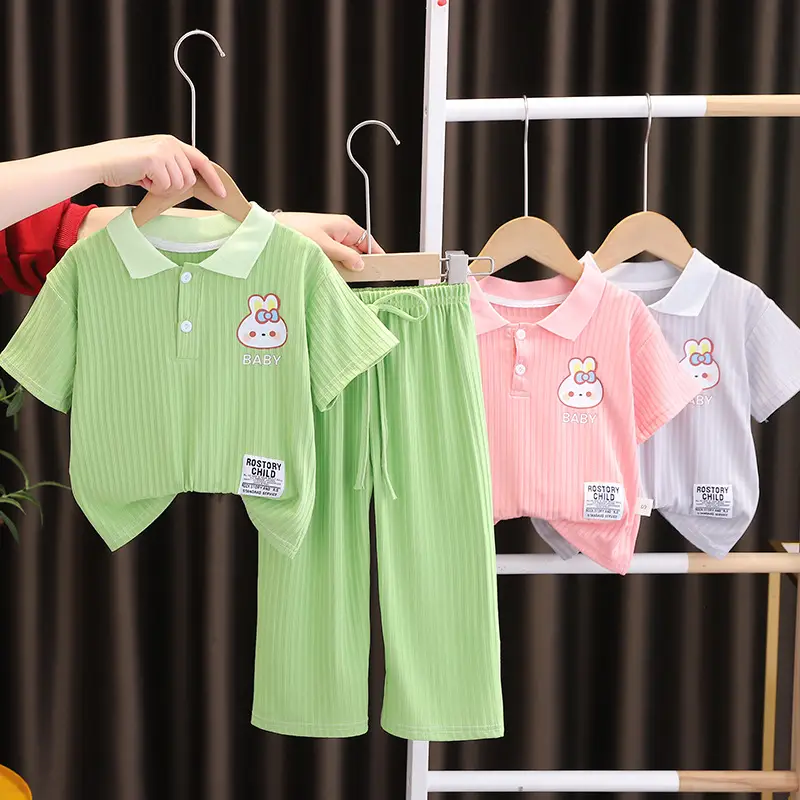 Girls Green Smile Face 2-Piece Summer Suit 2023 — feature 17