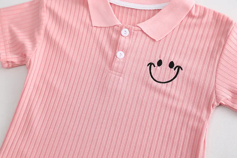 Girls Green Smile Face 2-Piece Summer Suit 2023 — feature 9