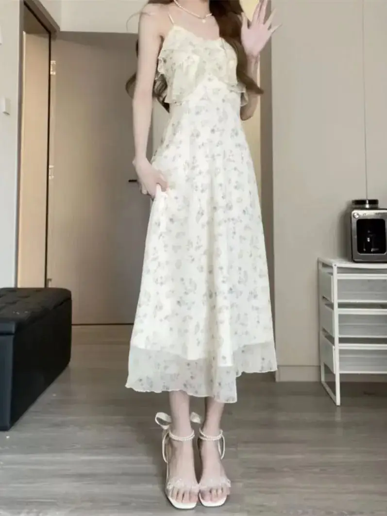 Gentle Floral Halter Dress White French Retro Slim Fit — feature 4