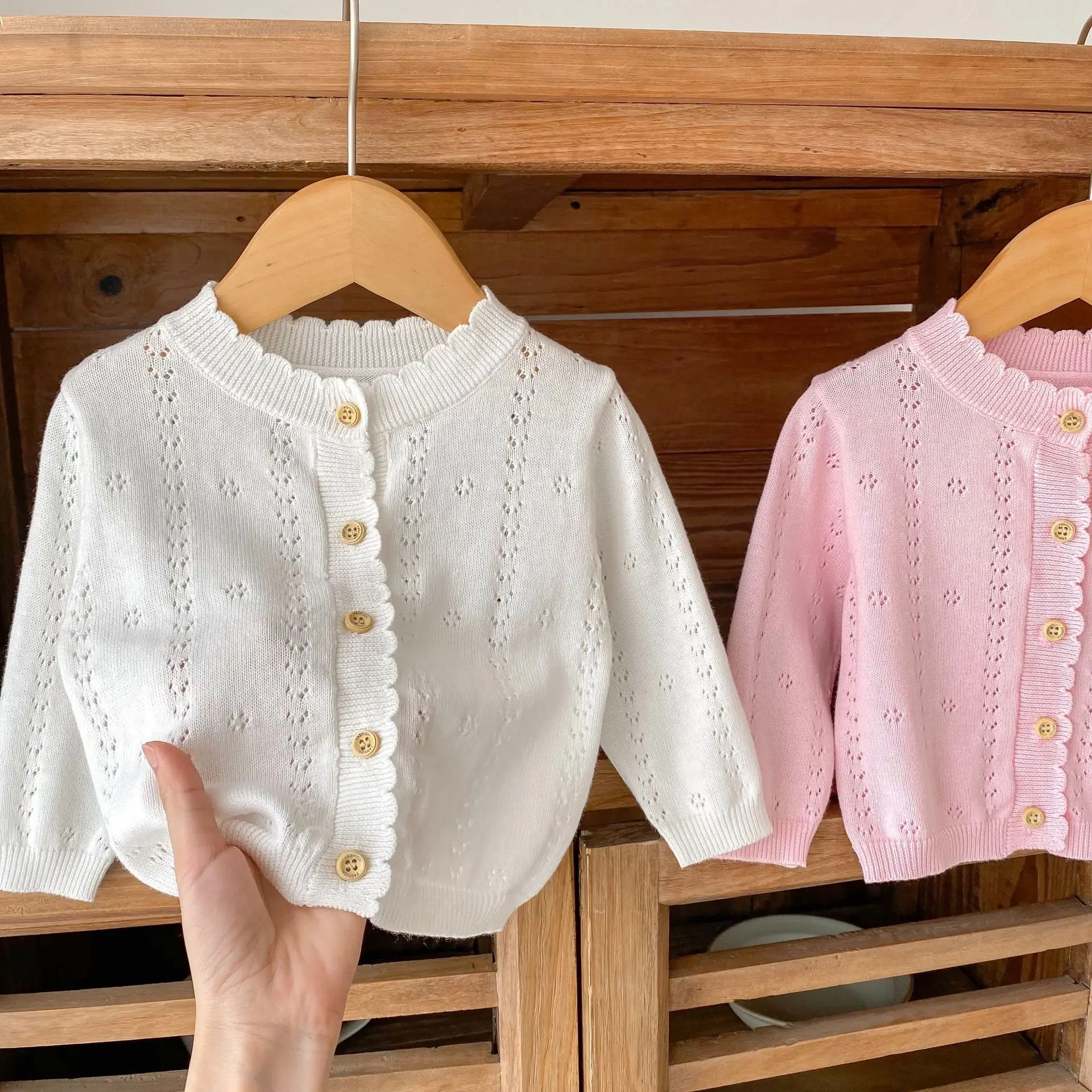 2025 Spring Cardigan Heart Shaped Sun Protection Jacket 2 Colors - Image 5