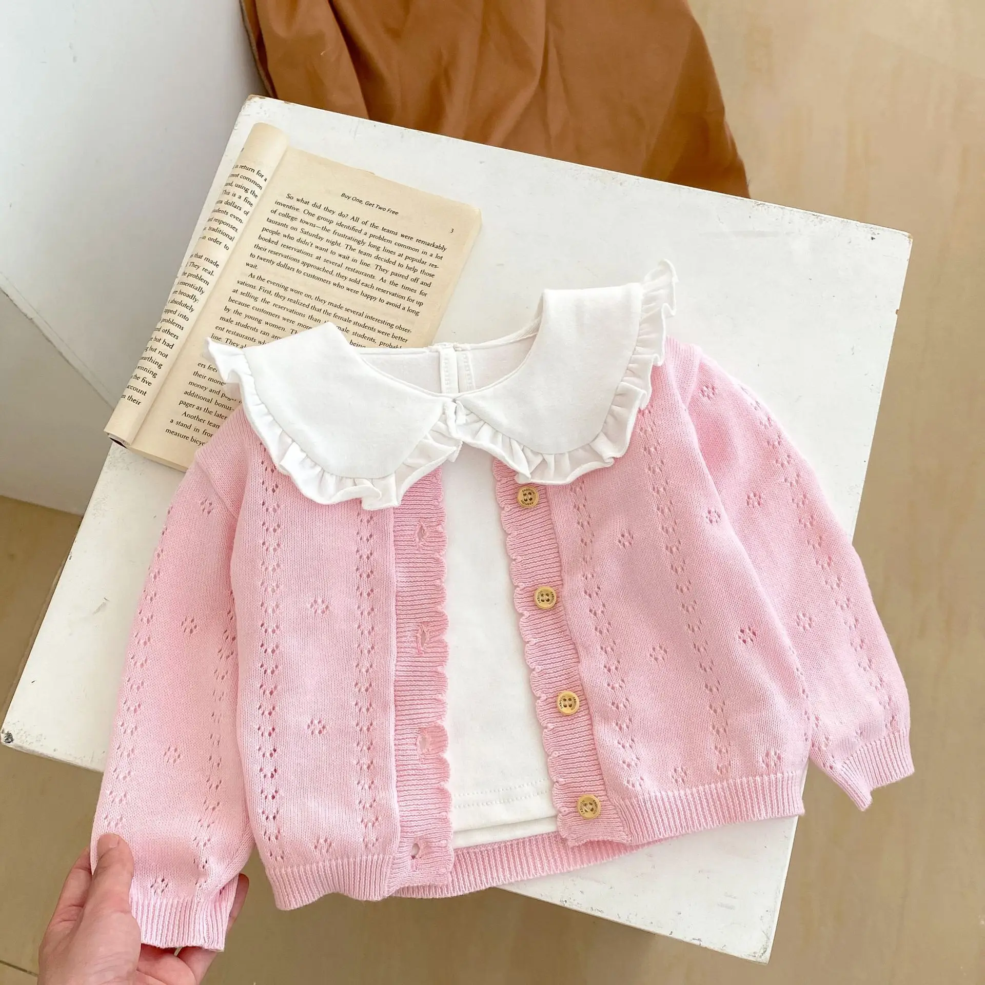 2025 Spring Cardigan Heart Shaped Sun Protection Jacket 2 Colors — feature 11