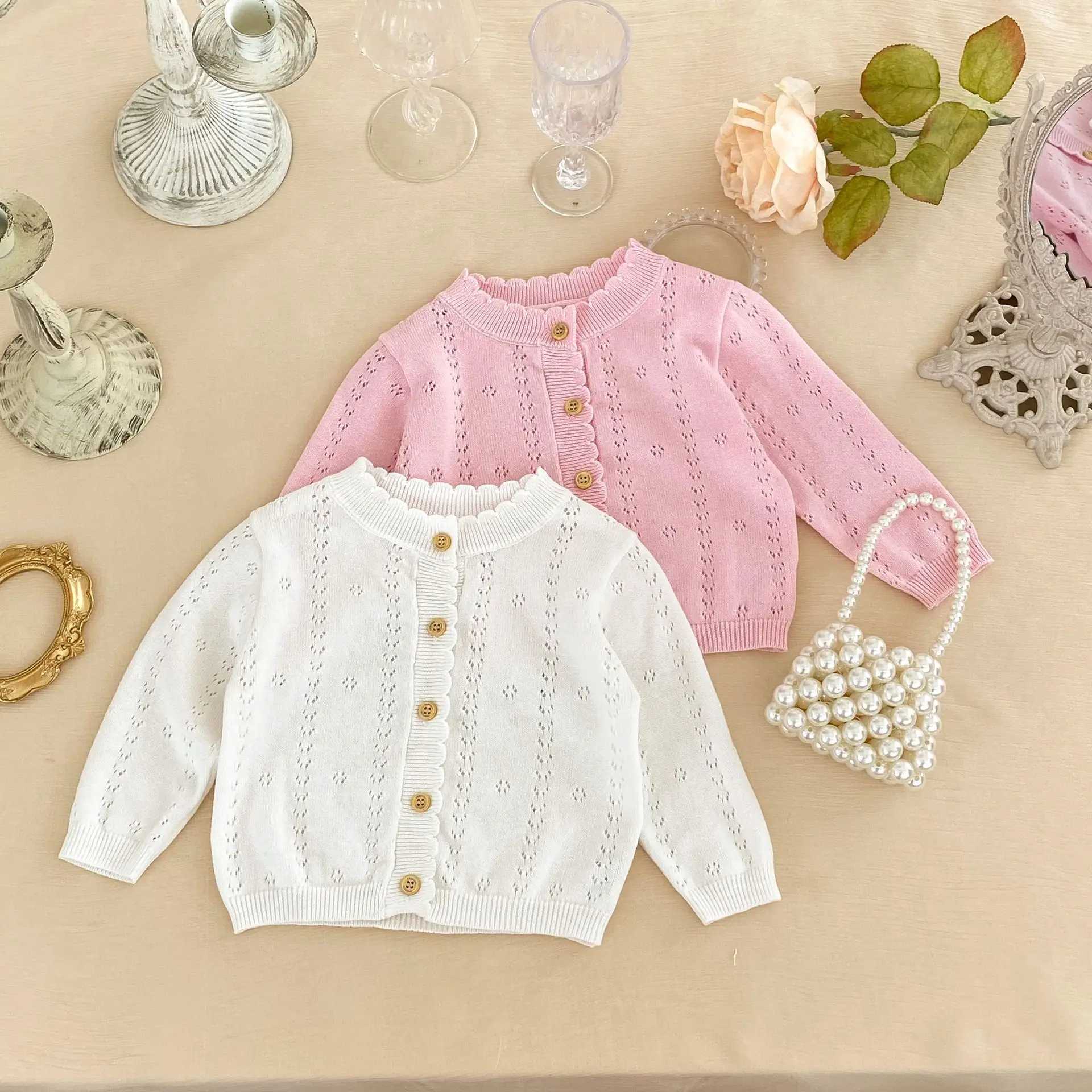 2025 Spring Cardigan Heart Shaped Sun Protection Jacket 2 Colors — feature 13