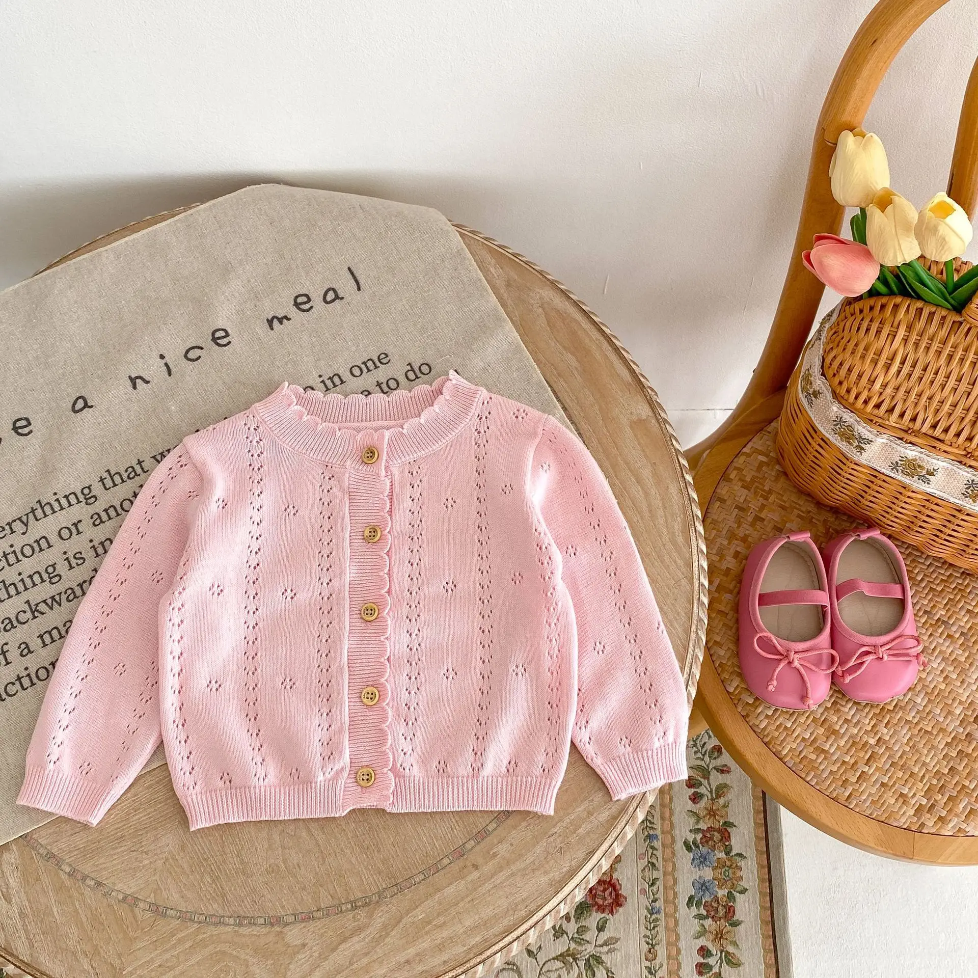 2025 Spring Cardigan Heart Shaped Sun Protection Jacket 2 Colors — feature 2