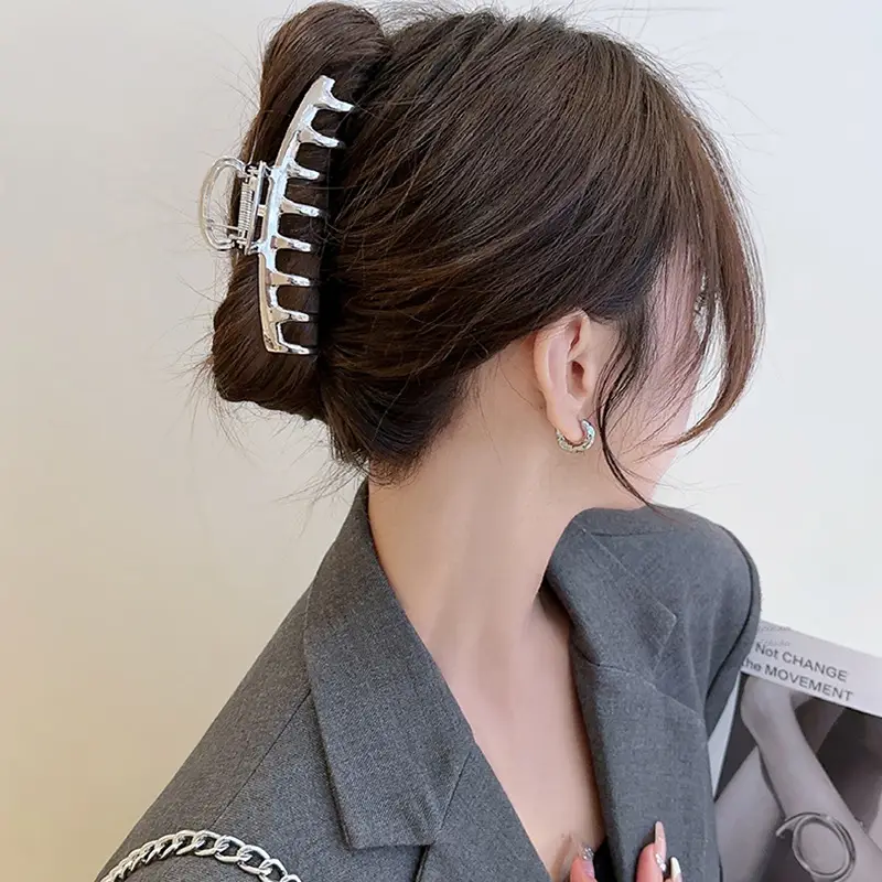 Silver Large Metal Hair Clip for Women Volume Hair Accessory - Image 4
