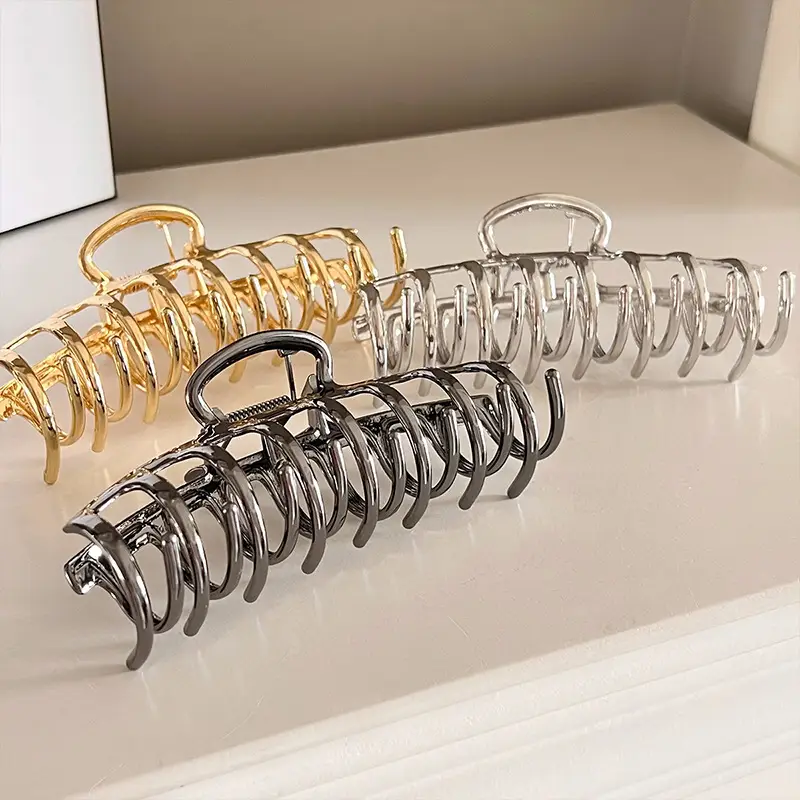 Silver Large Metal Hair Clip for Women Volume Hair Accessory — feature 7