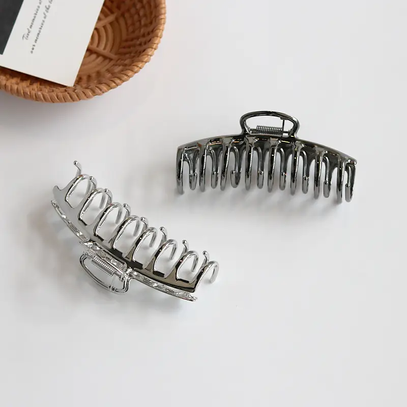 Silver Large Metal Hair Clip for Women Volume Hair Accessory — feature 8