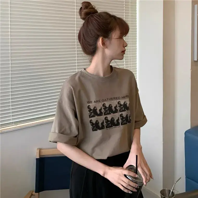 Women Printed Korean Style T-Shirt Brown Loose Fit - Image 5