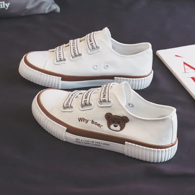 Women's White Canvas Low-Top Sneakers with Elastic Band - Image 5