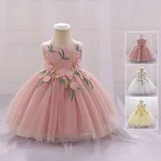 White Puffy Skirt Princess Dress for Kids Wedding Host — feature 5