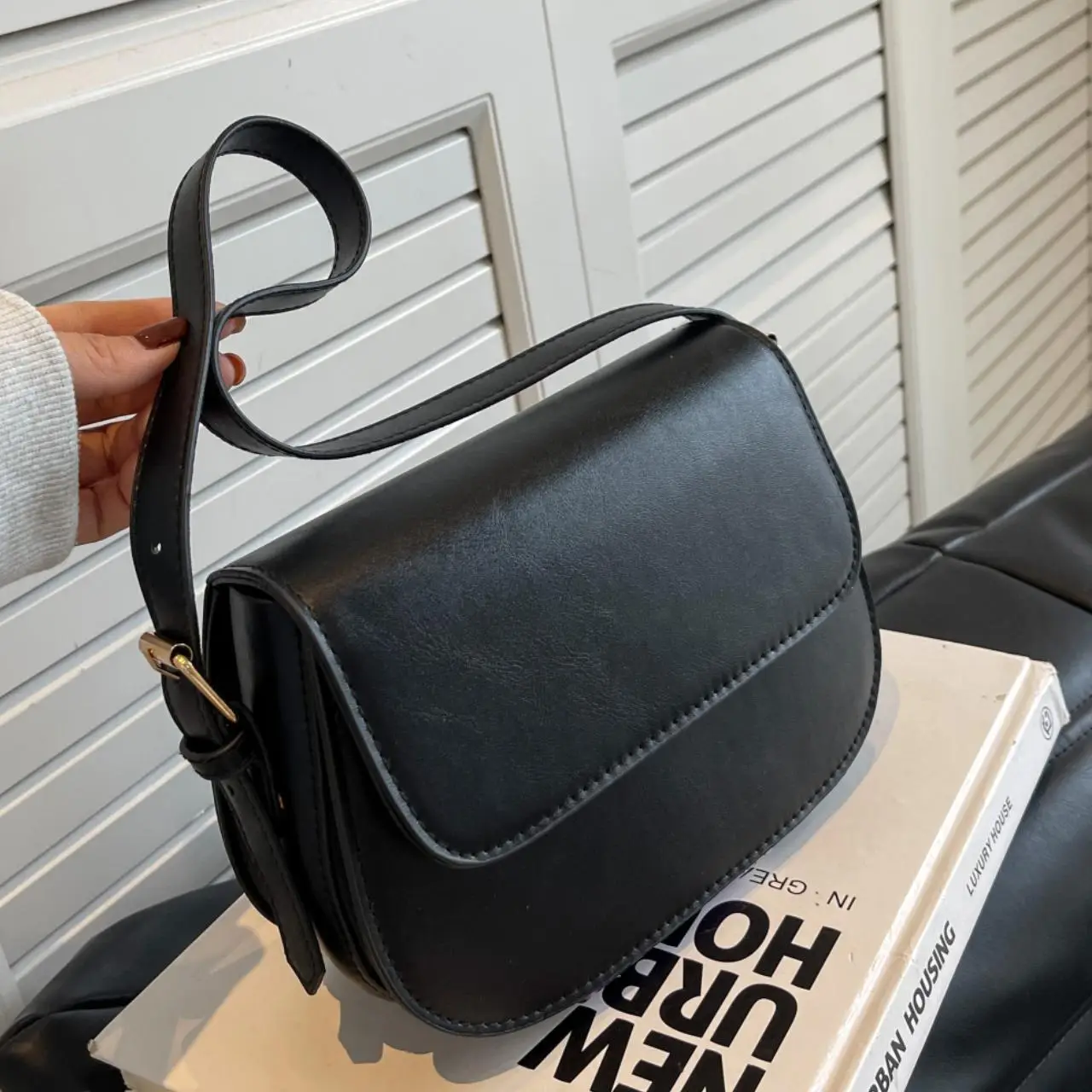 Small One-Shoulder Women's Bag 2023 New Arrival - Image 7