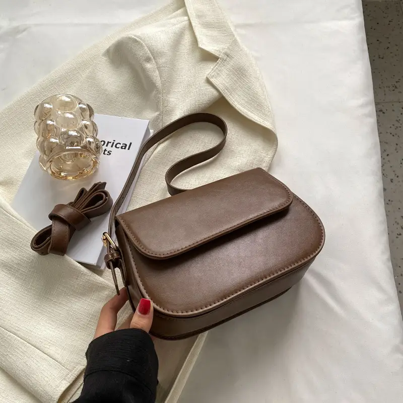 Small One-Shoulder Women's Bag 2023 New Arrival - Image 4