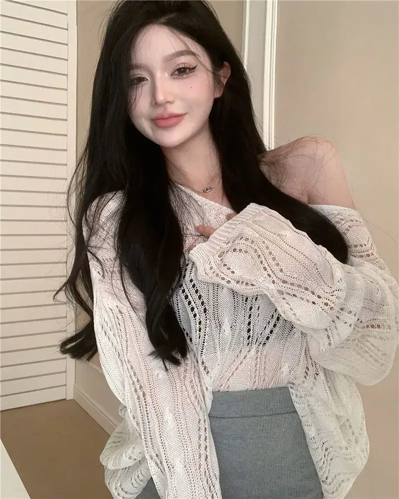 White Knit Hollow V-Neck Sun Protection Blouse for Women — feature 4