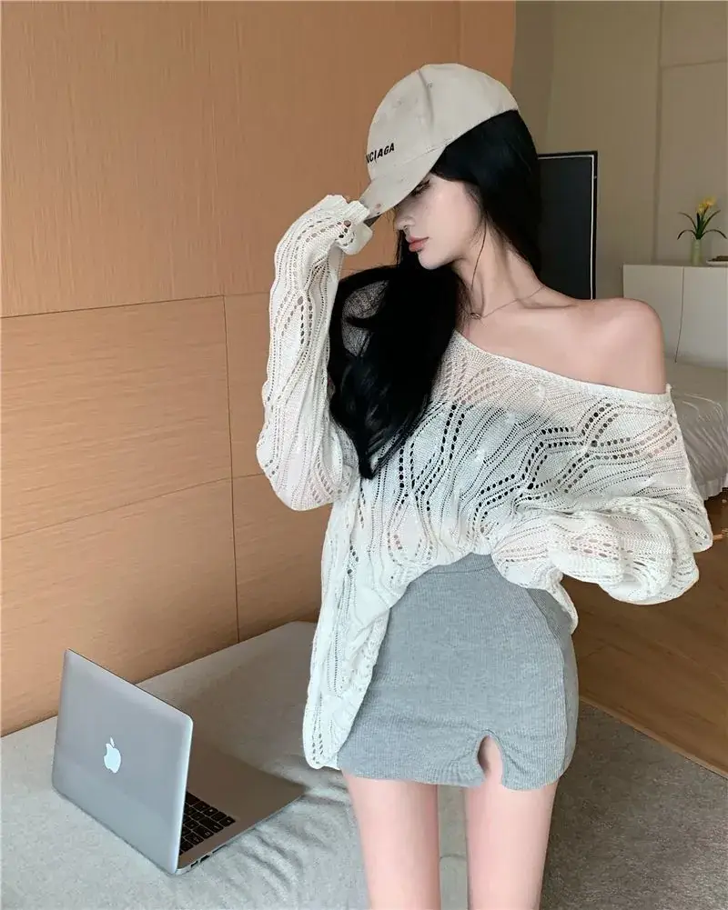 White Knit Hollow V-Neck Sun Protection Blouse for Women — feature 5