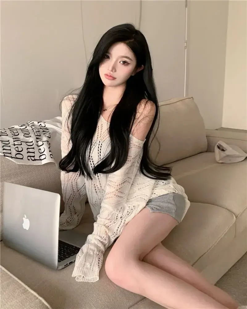 White Knit Hollow V-Neck Sun Protection Blouse for Women — feature 7
