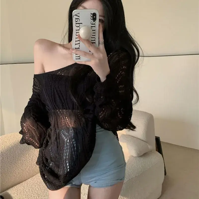 White Knit Hollow V-Neck Sun Protection Blouse for Women - Image 2