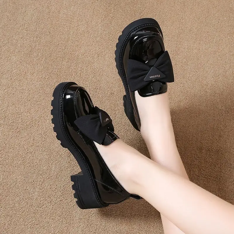 Soft Leather Single-layer Shoes Women's Thick-soled Loafers 2023 New Summer Mid-heel Women's Shoes Bow Bright Leather Shoes Women's Petite - Image 3