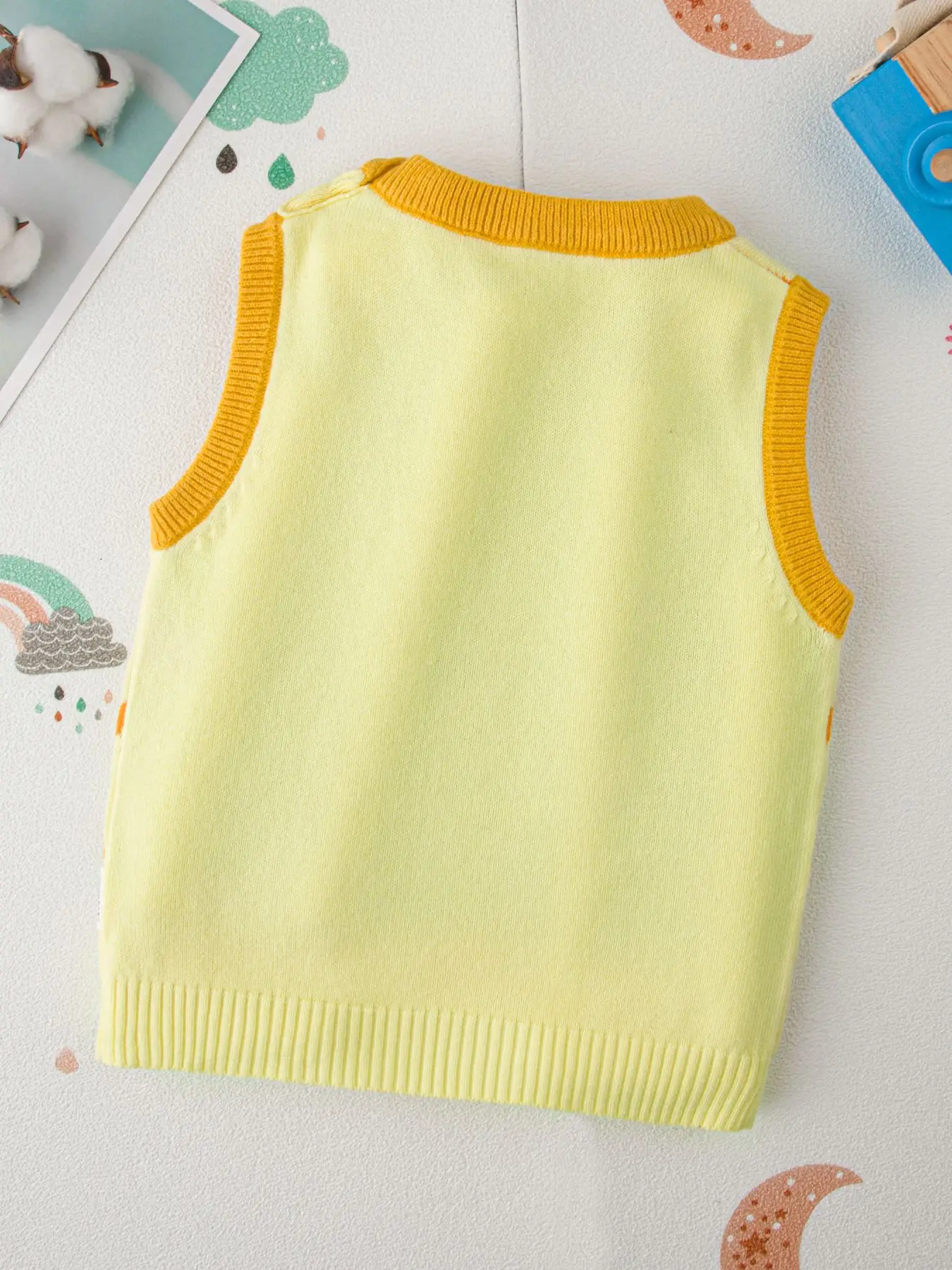 Green Bunny Knitted Vest for Kids — feature 18