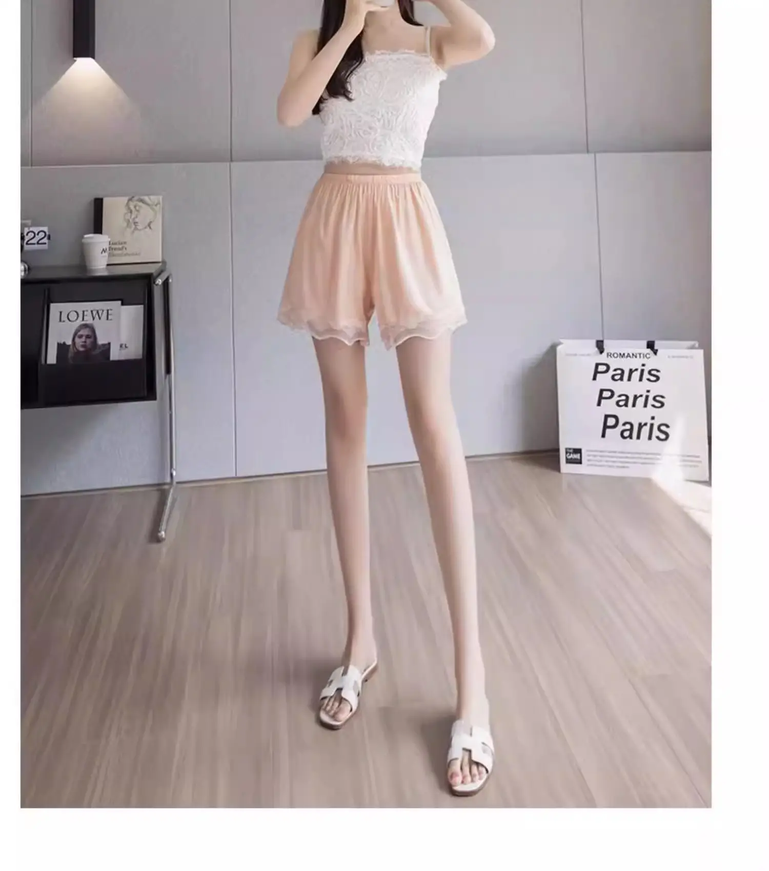 Women Heart Print Ice Silk Leggings White Shorts Set — feature 17