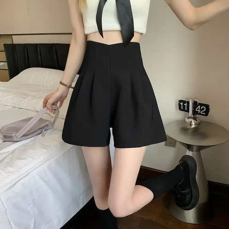 Women Black Wide Leg High Waist Shorts Set — feature 5