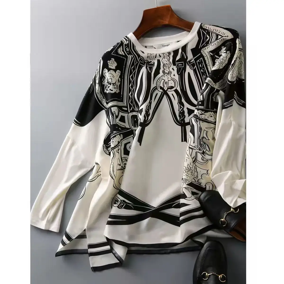 Women Dolman Sleeve Satin Top Black White 2023