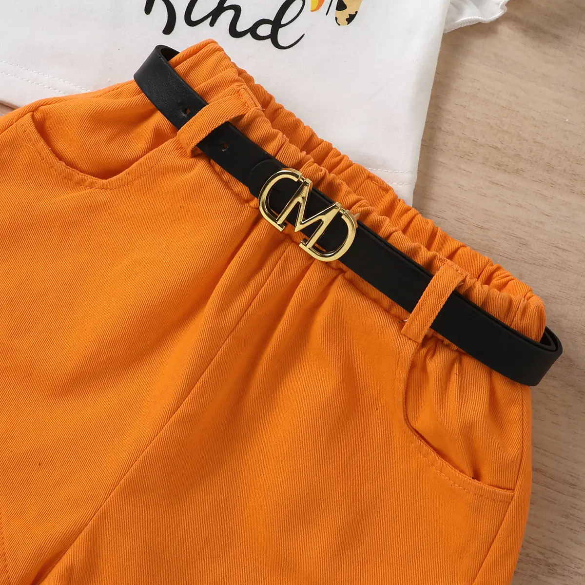 White Flying Sails T-Shirt with Heart Print + Brown Fringed Shorts Set — feature 15