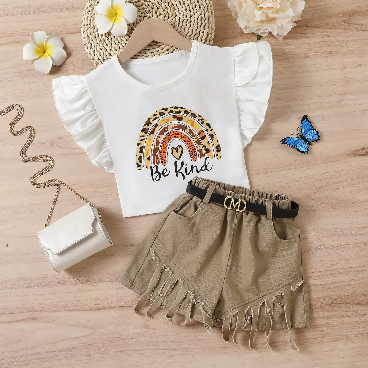 White Flying Sails T-Shirt with Heart Print + Brown Fringed Shorts Set — feature 16