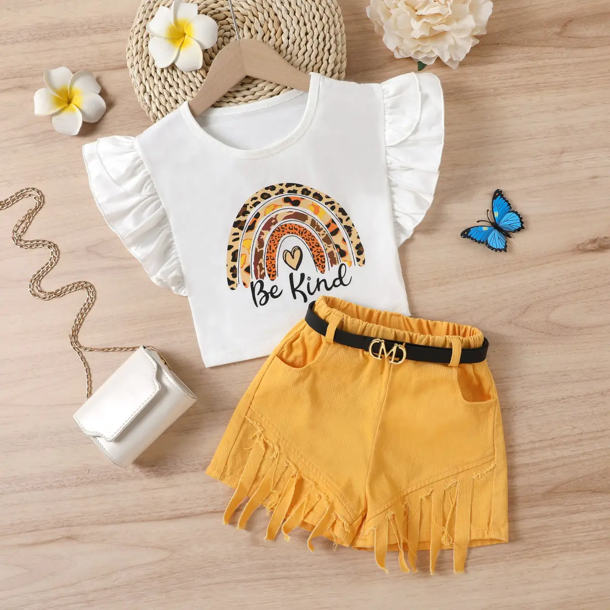 White Flying Sails T-Shirt with Heart Print + Brown Fringed Shorts Set — feature 19