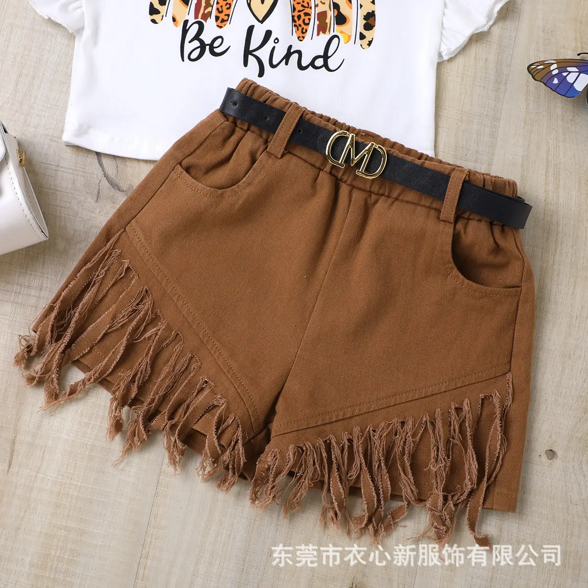 White Flying Sails T-Shirt with Heart Print + Brown Fringed Shorts Set — feature 5