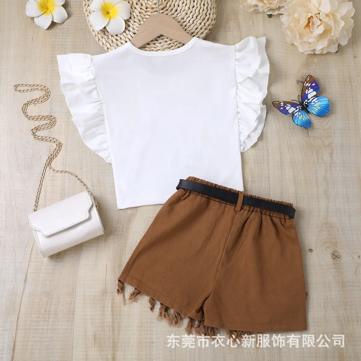 White Flying Sails T-Shirt with Heart Print + Brown Fringed Shorts Set — feature 6