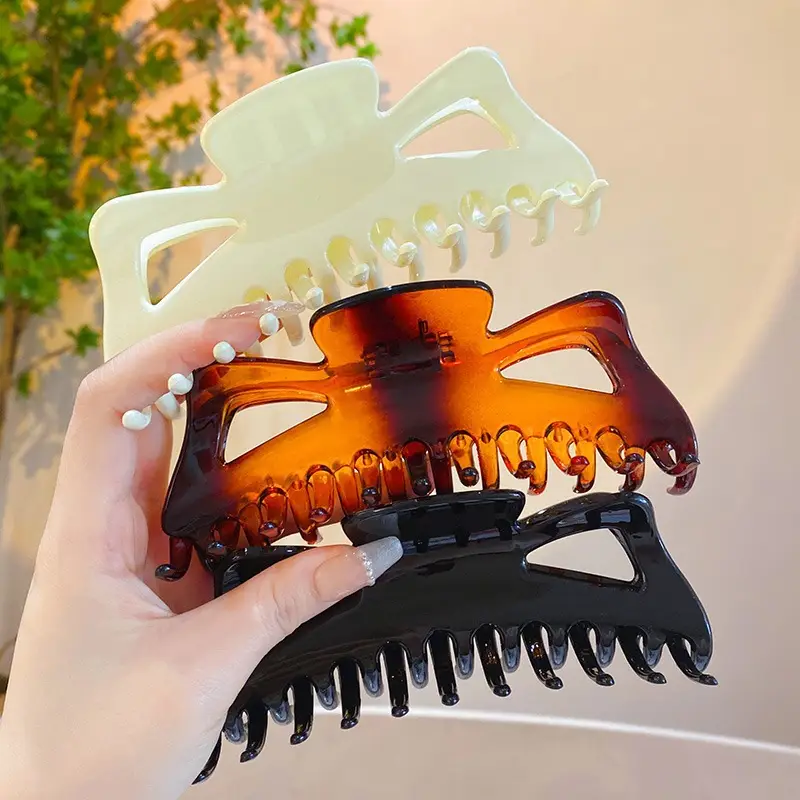 Oversized Shark Clip for Thick Hair Back Head Hairpin Grab - Image 6