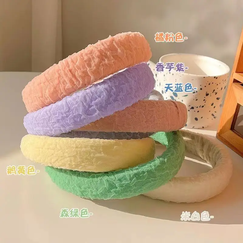 Green Bubble Velvet Hair Band for Women — feature 3