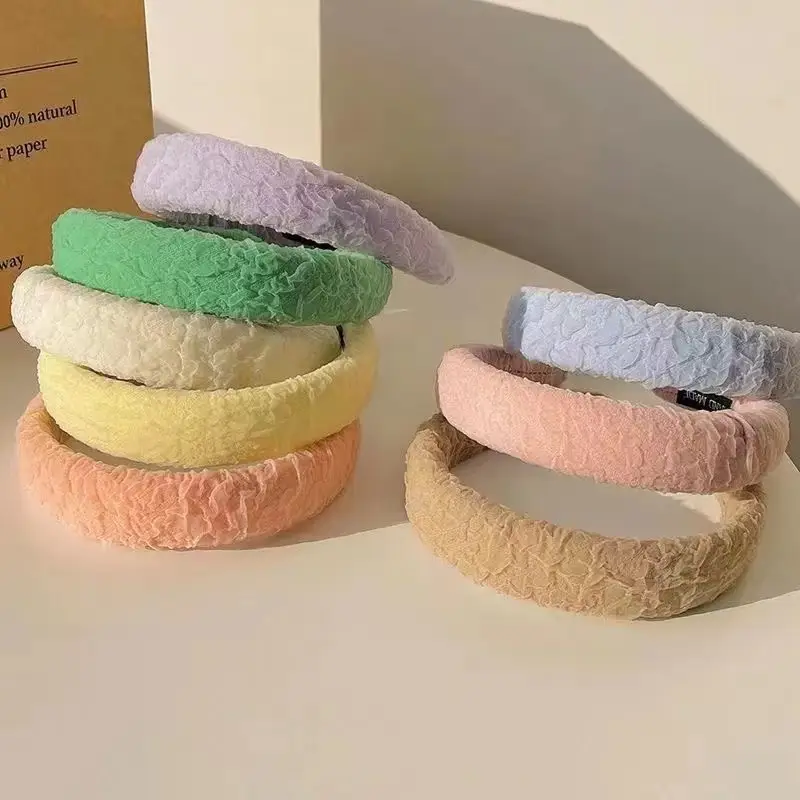 Green Bubble Velvet Hair Band for Women — feature 9