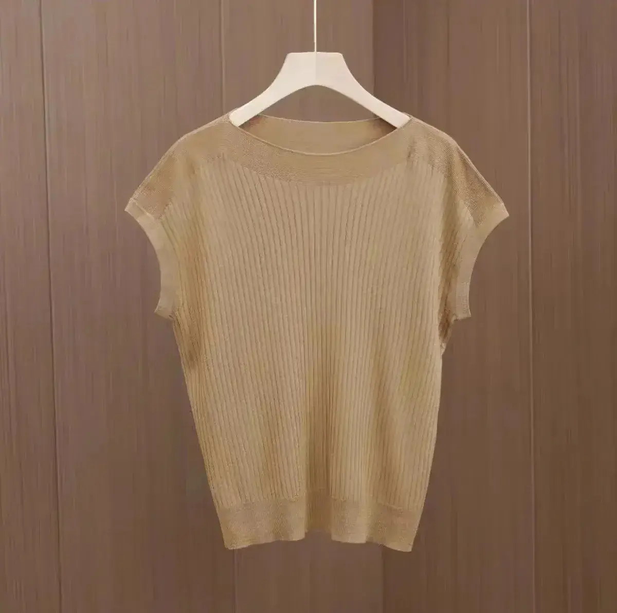 Green Ice Silk Knitted T-Shirt for Women