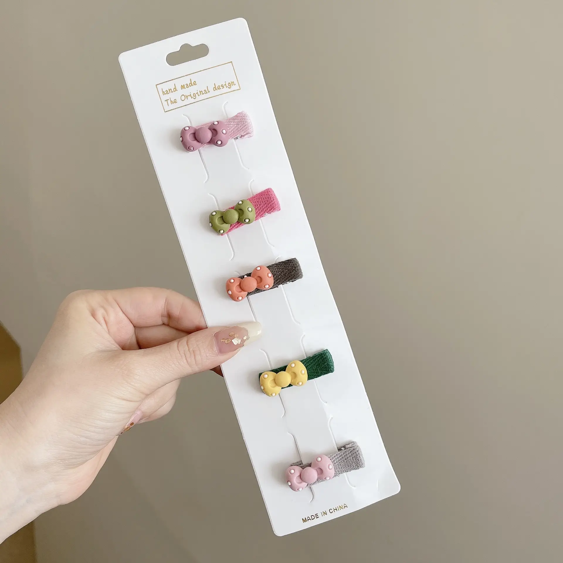 Korean Children's Flower Hairpins Set of 5 - Image 8