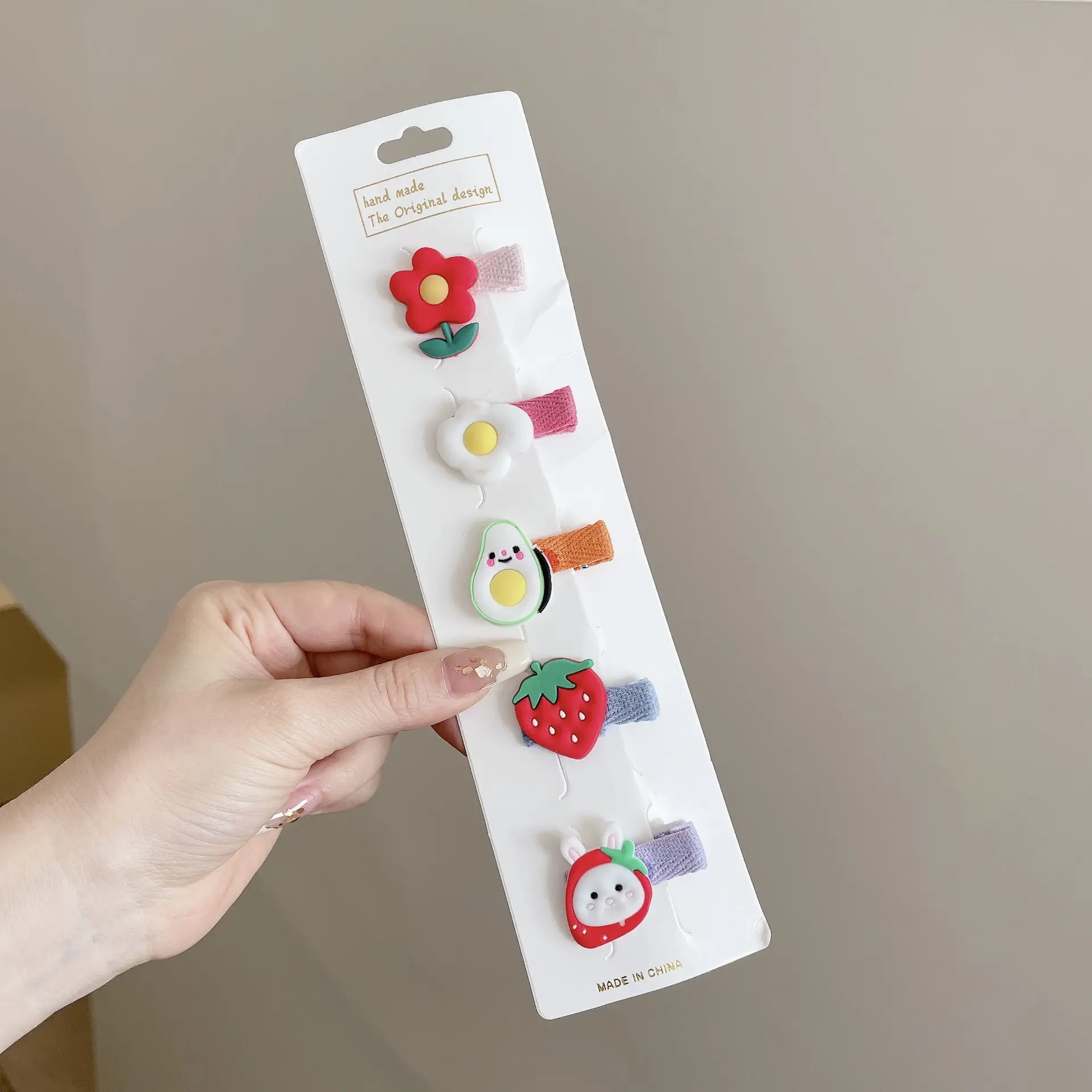 Korean Children's Flower Hairpins Set of 5 - Image 4