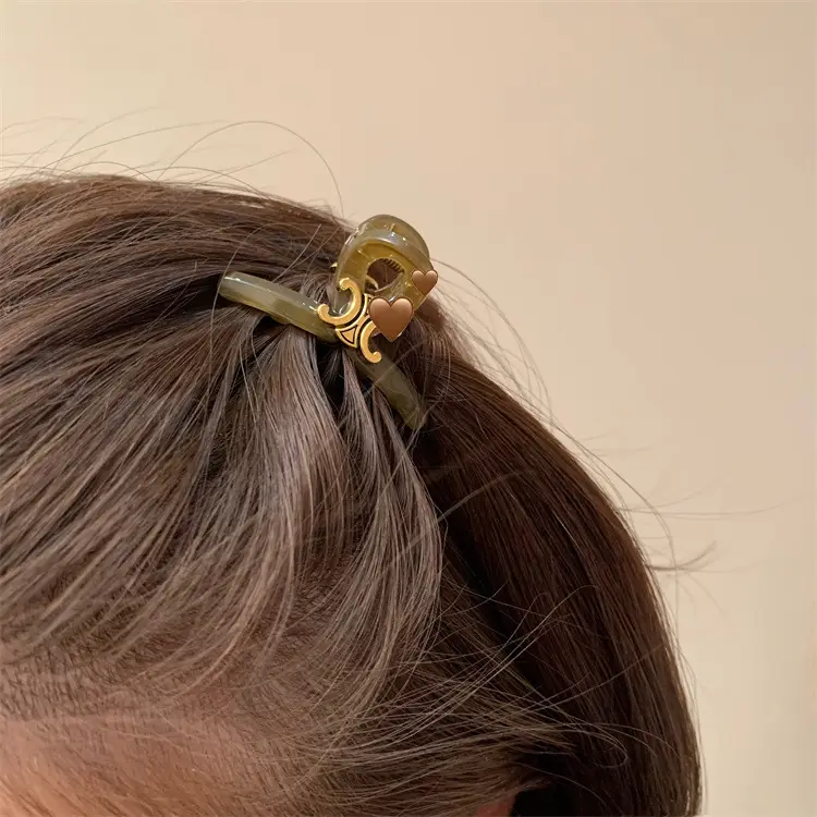High-end Princess Hair Clips for Women 2023 — feature 12