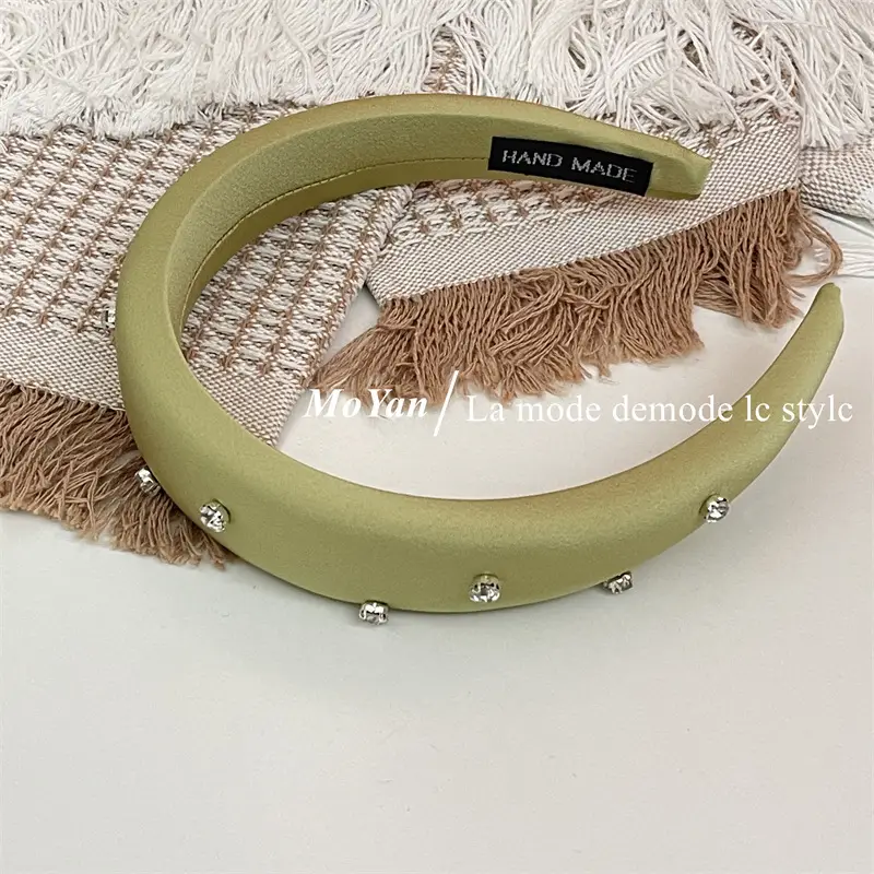 Sponge Head Hoop with Rhinestones for Women — feature 12